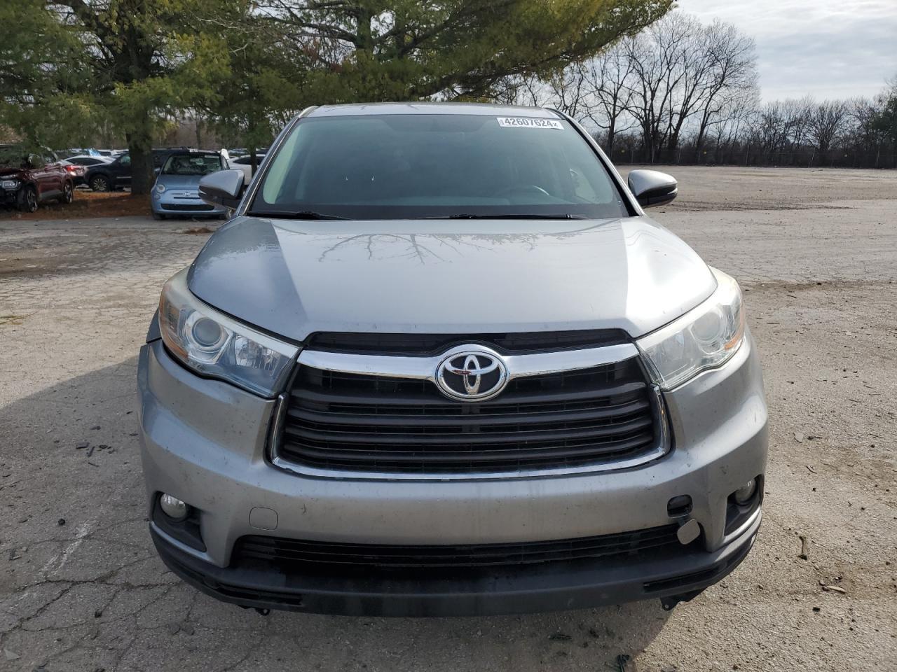 2015 TOYOTA HIGHLANDER - Фото 5