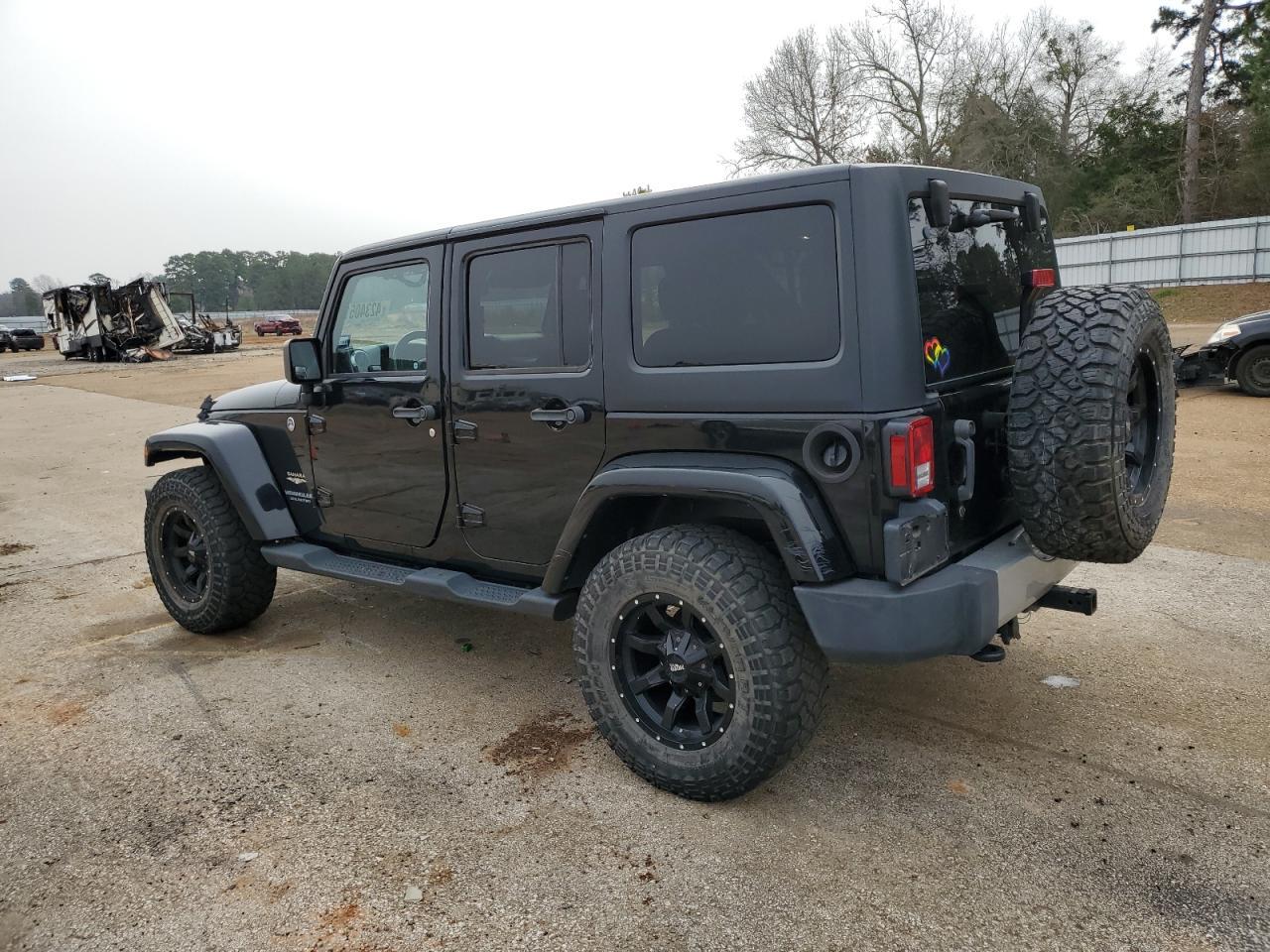 2015 JEEP WRANGLER U - Image 2