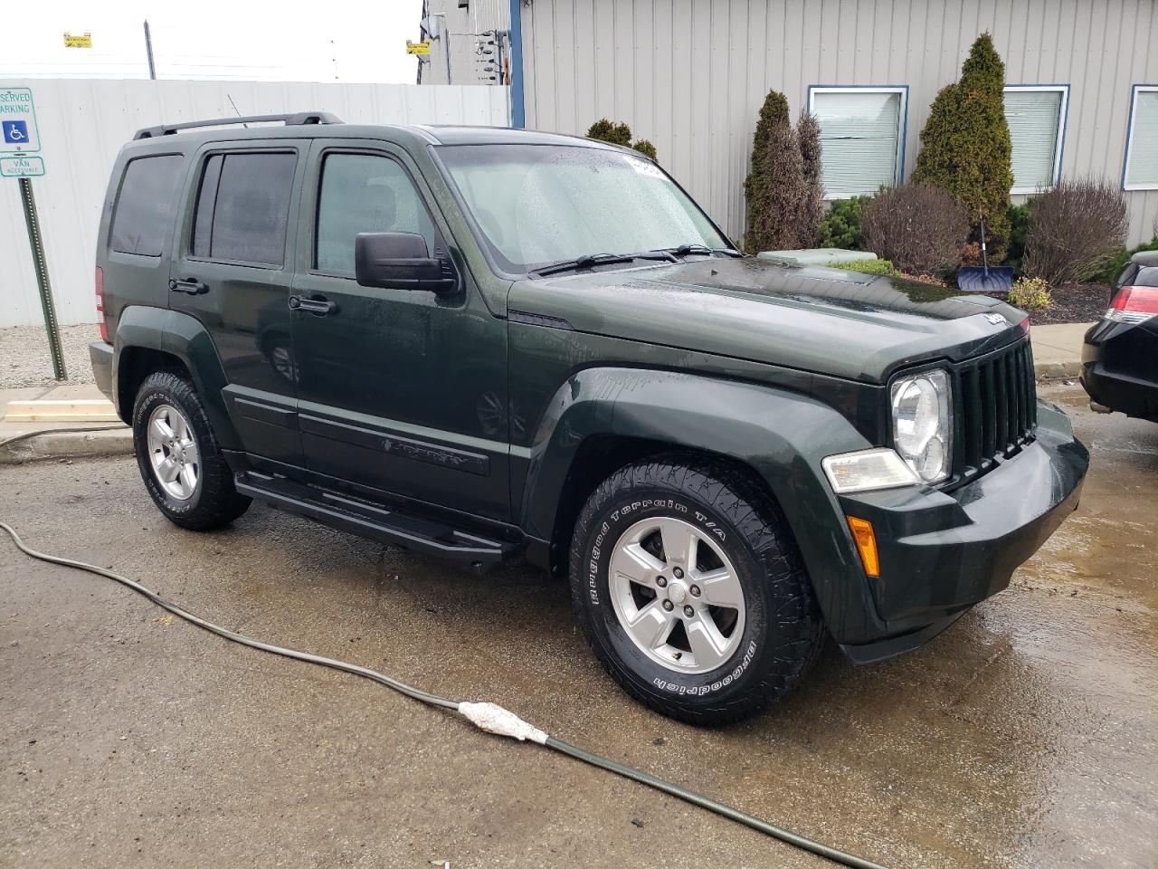 2011 JEEP LIBERTY SP - Image 4