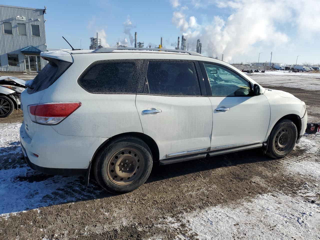 2013 NISSAN PATHFINDER - Image 3