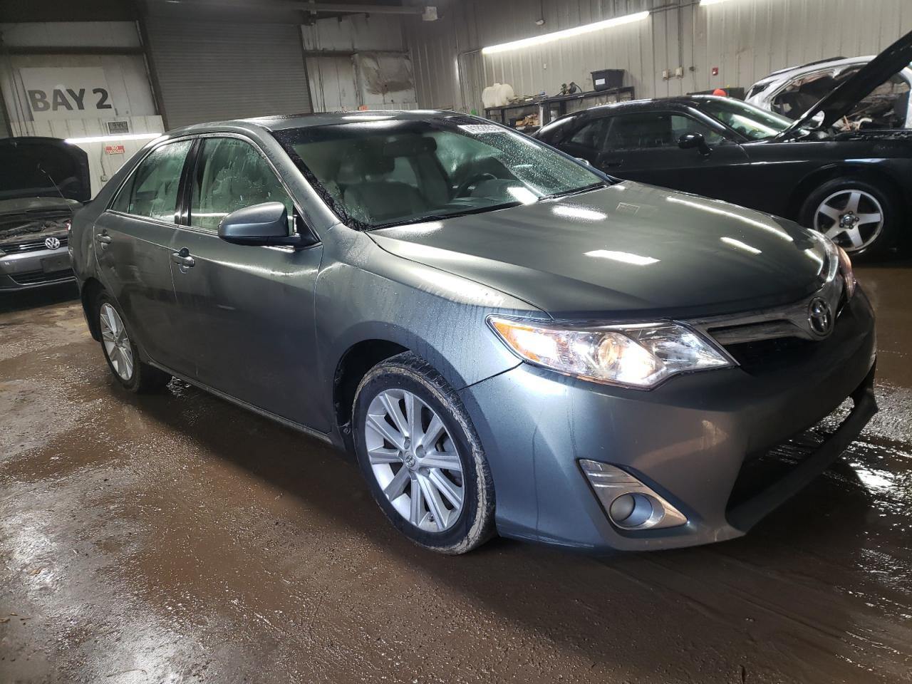 2014 TOYOTA CAMRY L - Image 4