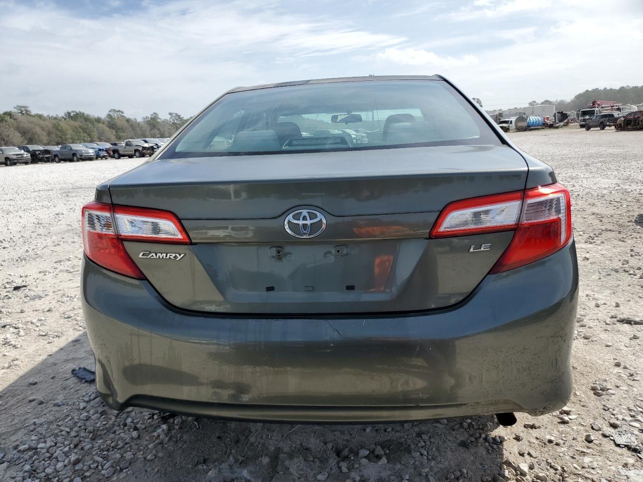 2012 TOYOTA CAMRY BASE - Image 6