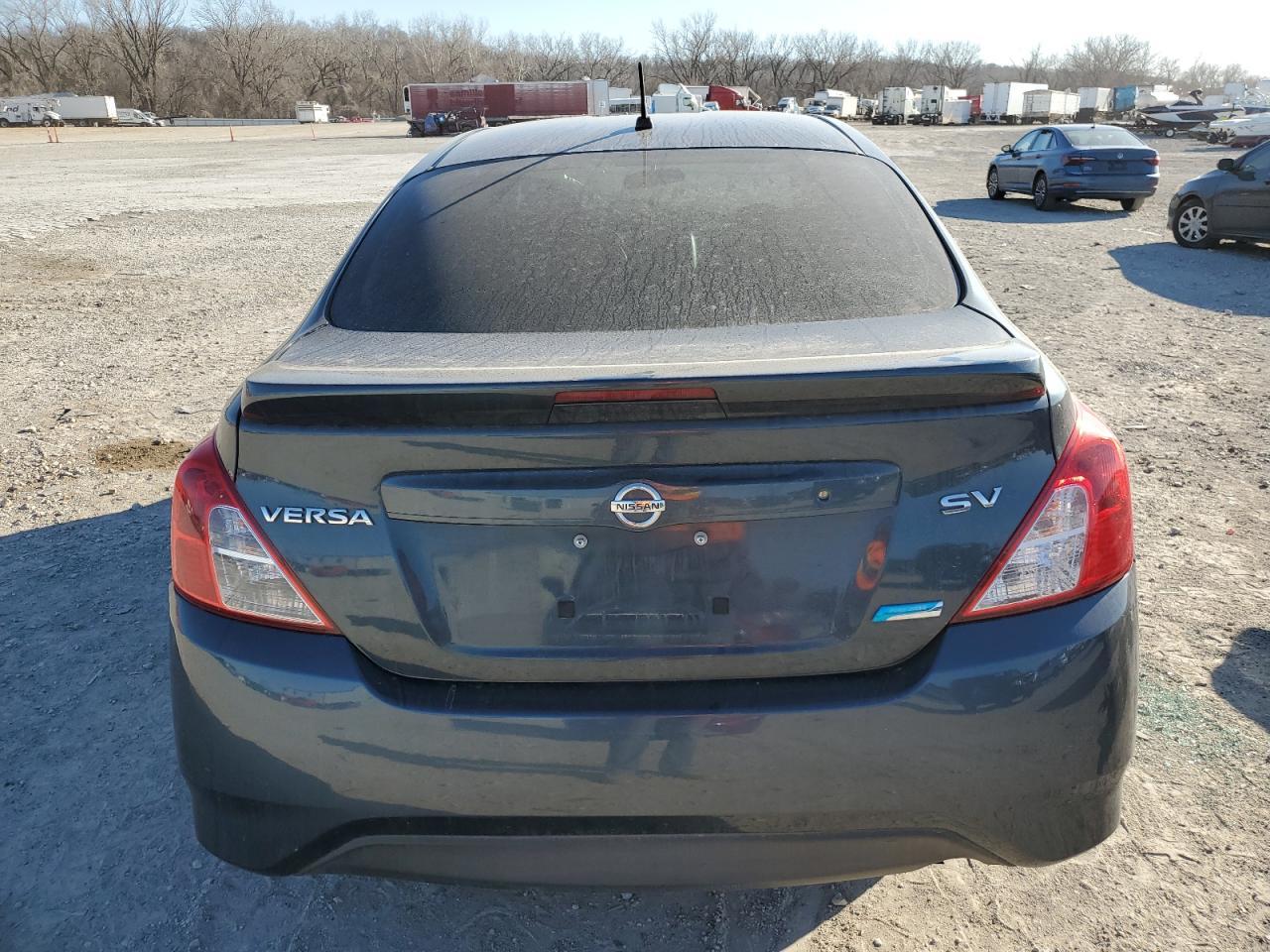 2016 NISSAN VERSA S - Фото 6