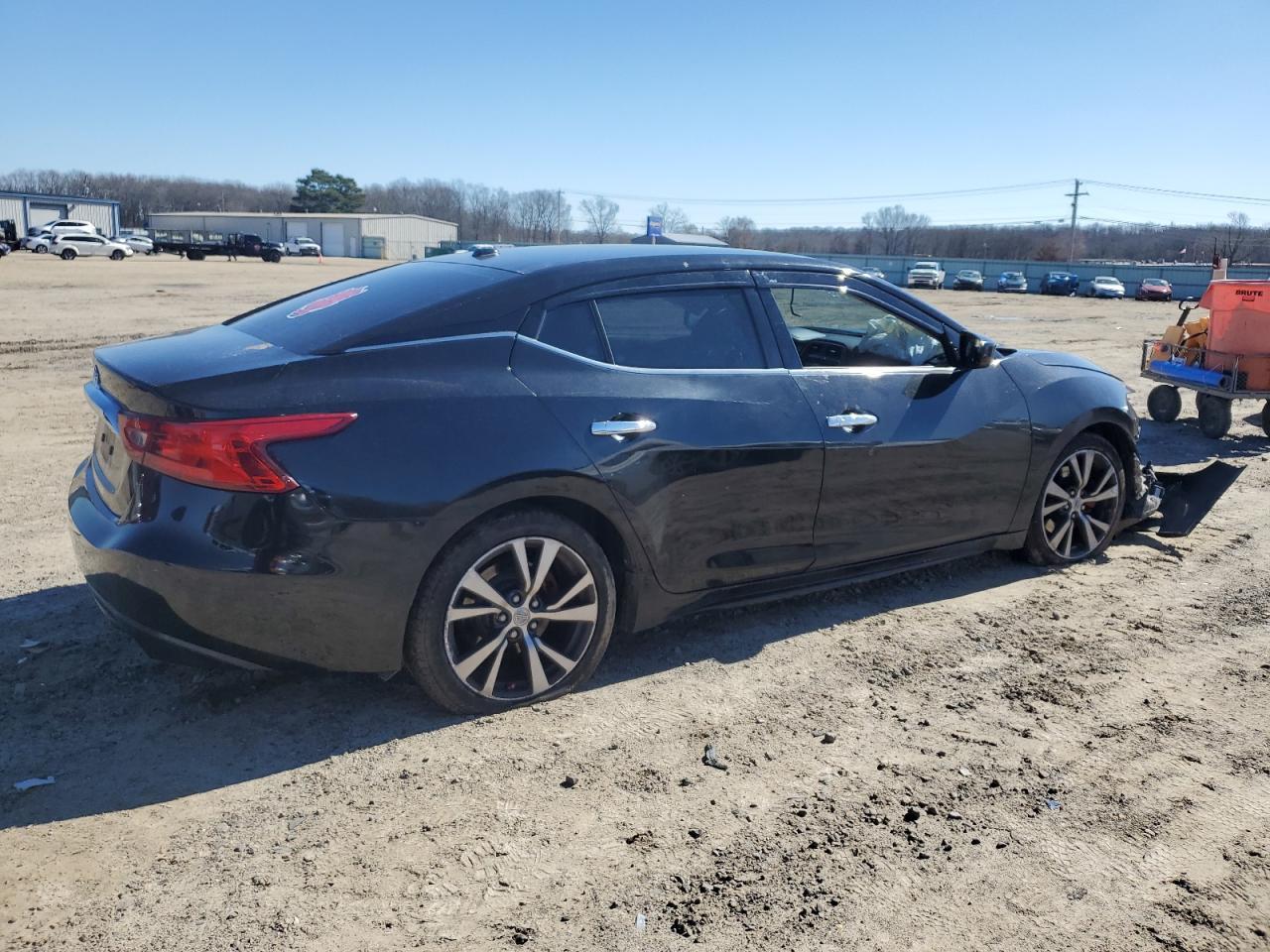 2016 NISSAN MAXIMA 3.5 - Фото 3