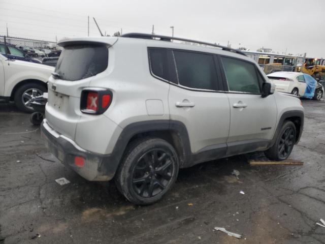 2017 Jeep Renegade Latitude - Image 3