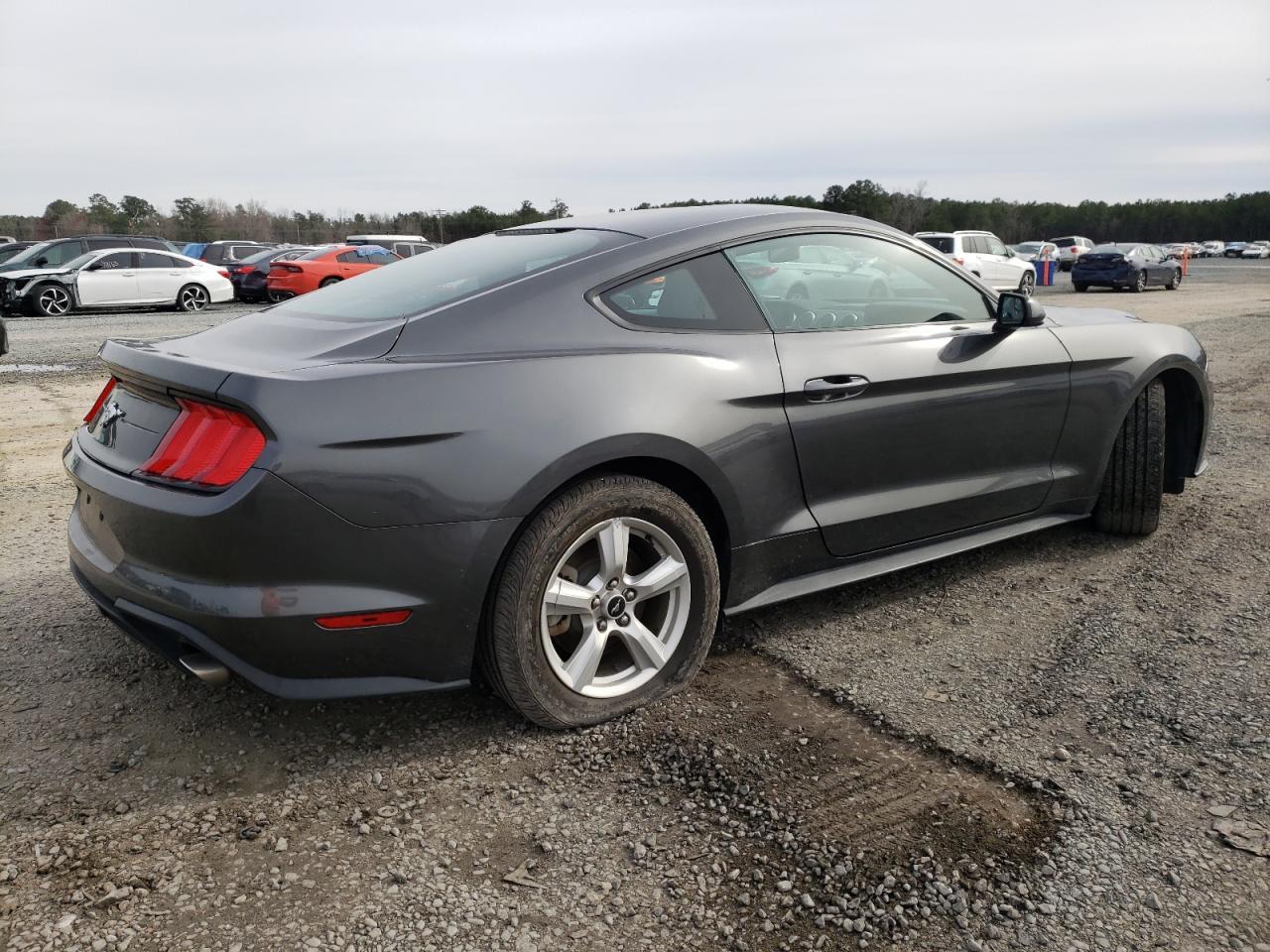 2018 FORD MUSTANG - Фото 3