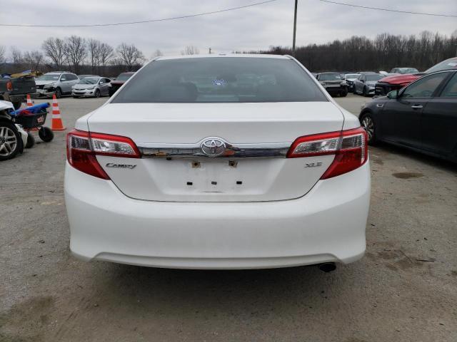 2014 Toyota Camry L - Фото 6