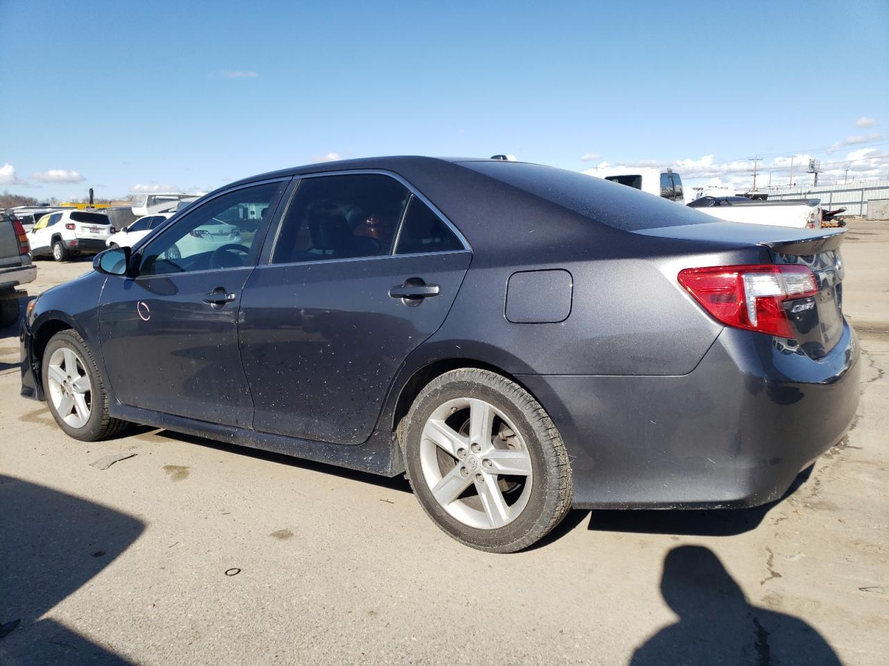 2013 TOYOTA CAMRY L - Image 2