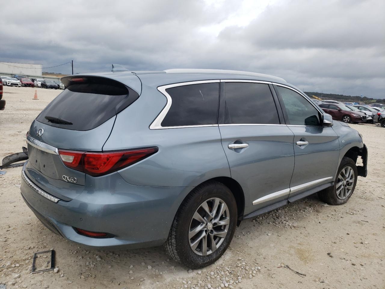 2017 INFINITI QX60 - Image 3