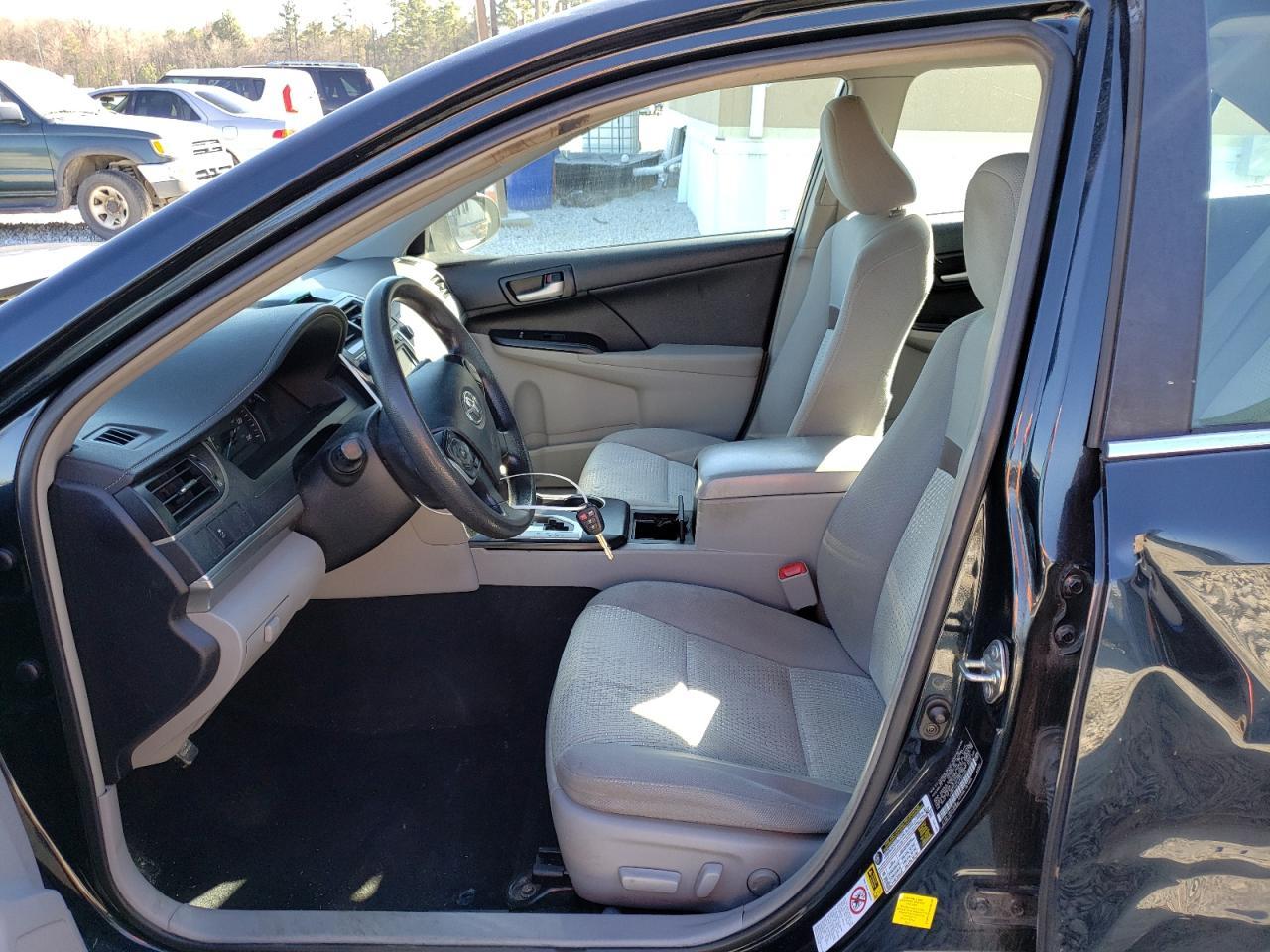 2014 TOYOTA CAMRY L - Фото 7