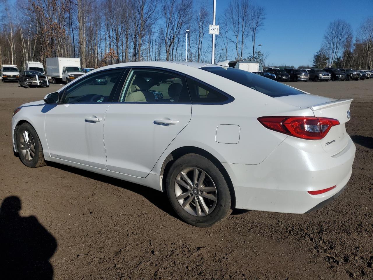 2017 HYUNDAI SONATA SE - Фото 2