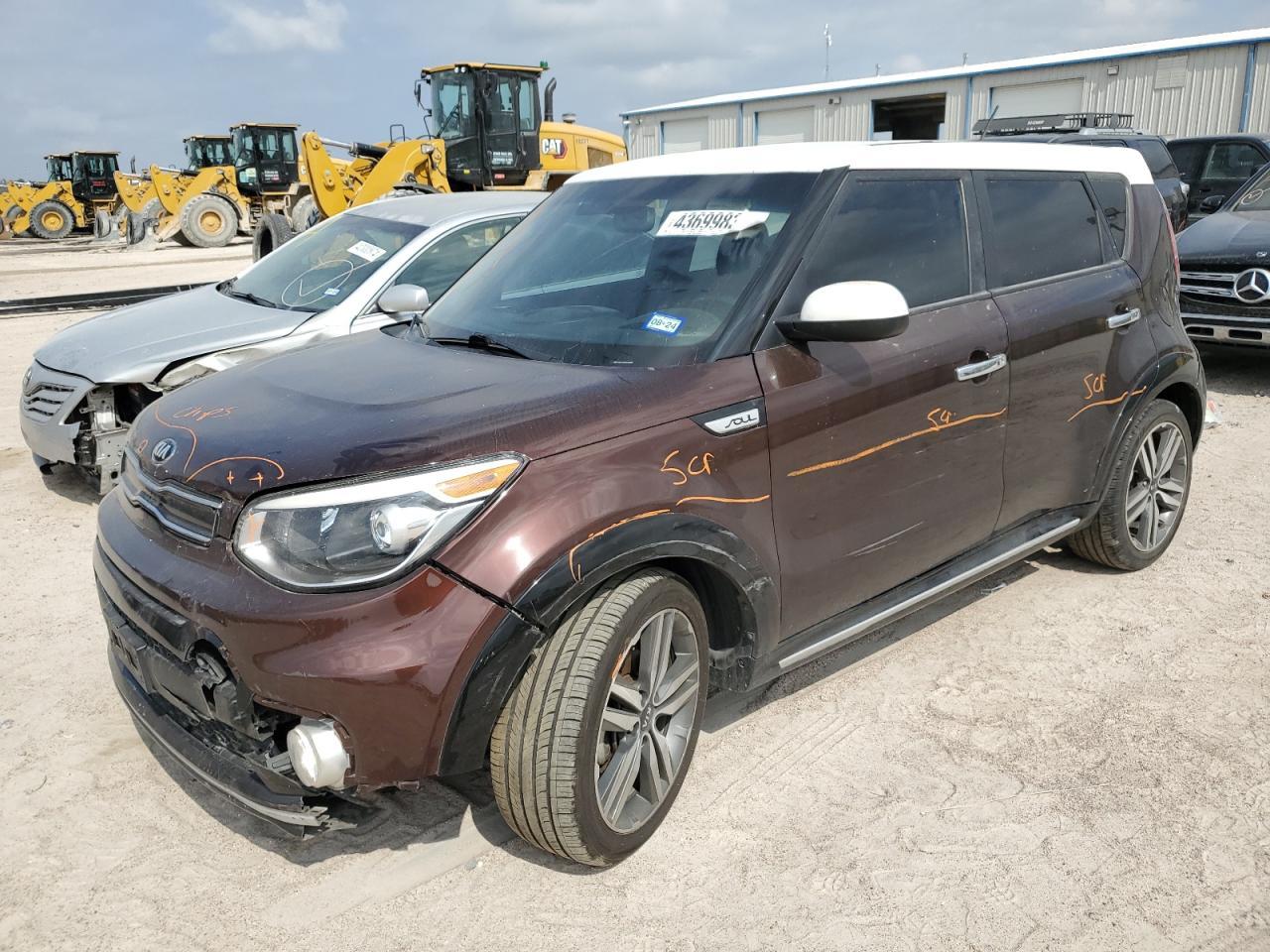 2017 KIA SOUL +