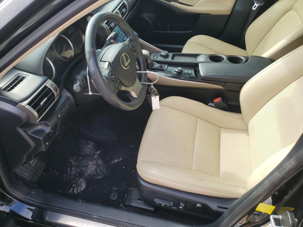 2014 LEXUS IS 250 - Фото 7
