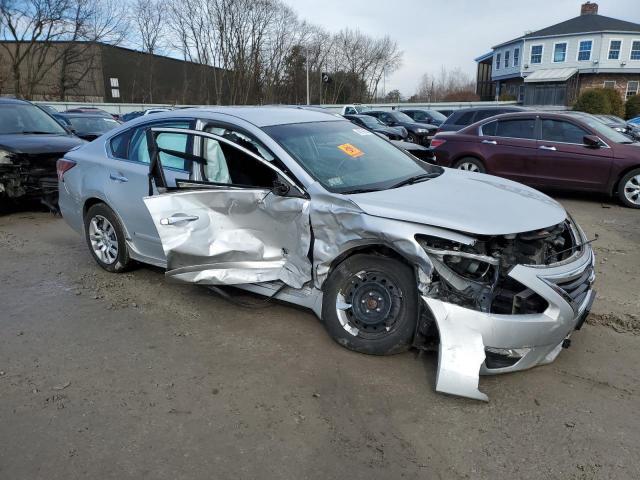 2015 Nissan Altima 2.5 - Фото 4