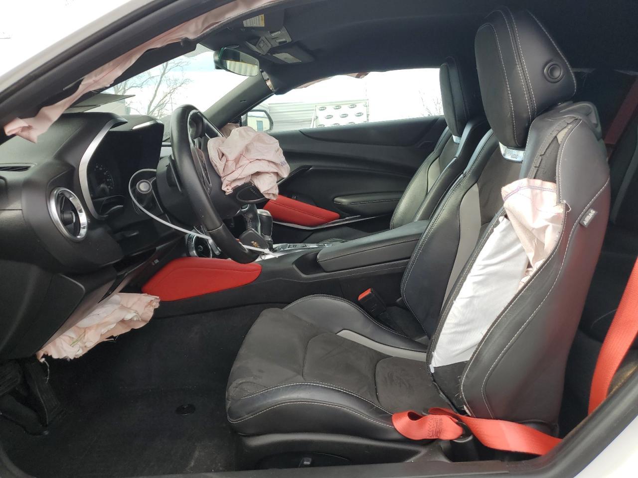2021 CHEVROLET CAMARO LS - Фото 7