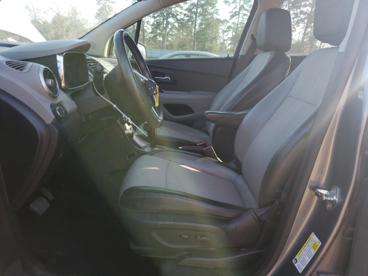 2015 CHEVROLET TRAX 1LT - Image 7