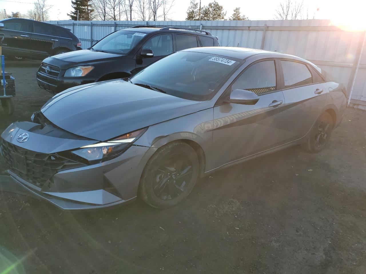 2023 HYUNDAI ELANTRA SE