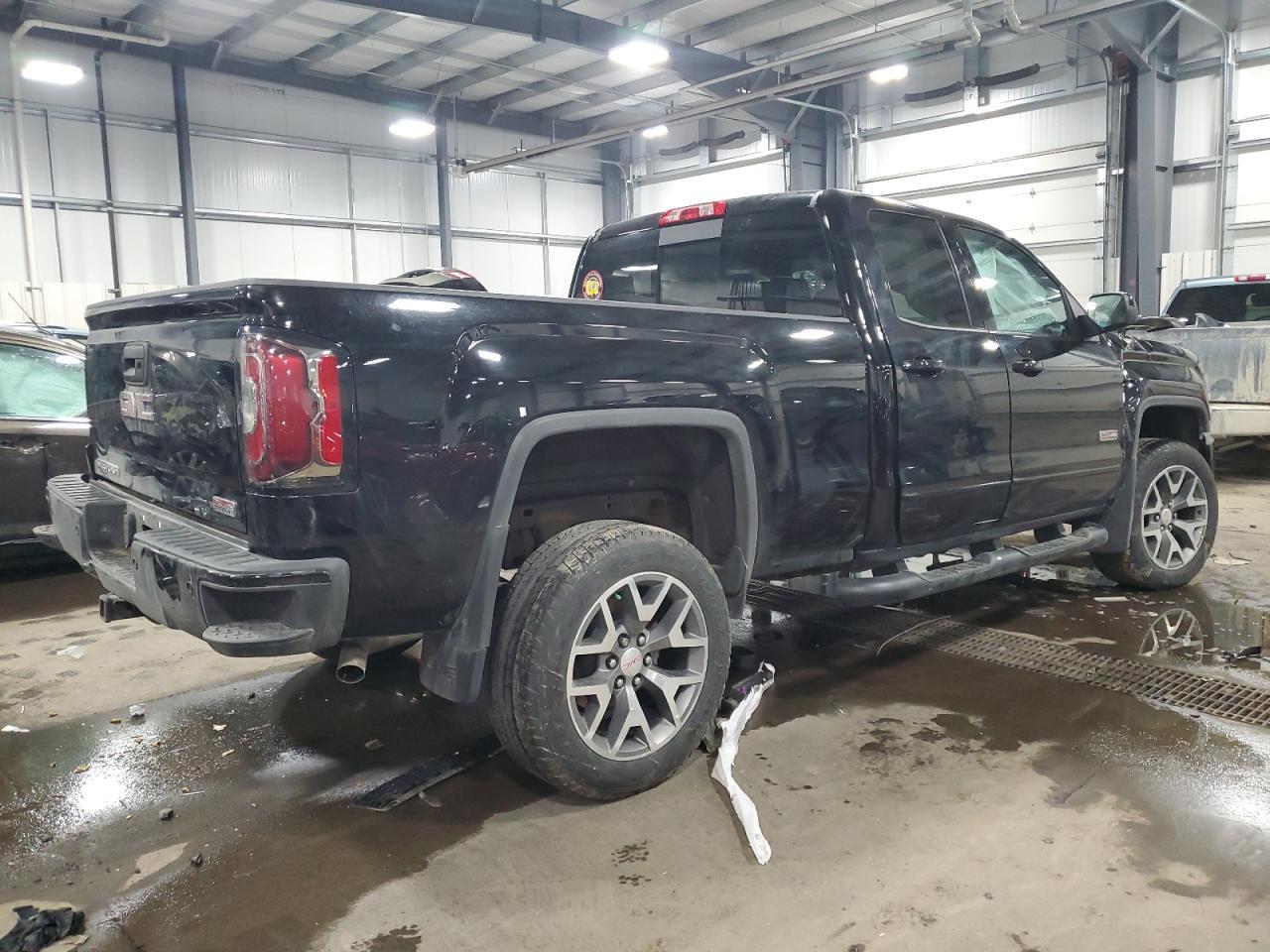 2018 GMC SIERRA K15 - Фото 3