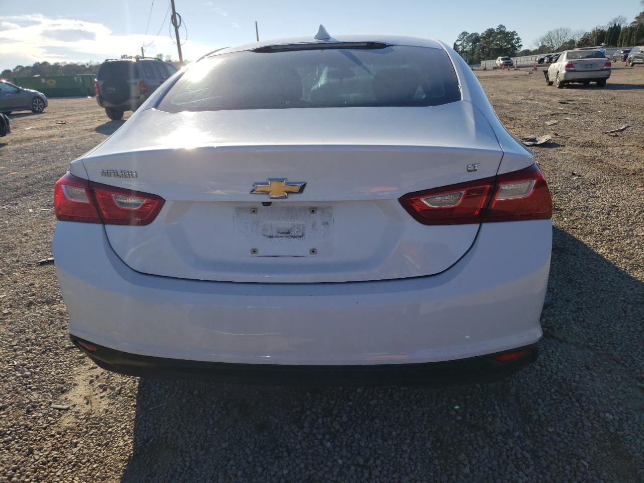 2017 CHEVROLET MALIBU LT - Image 6