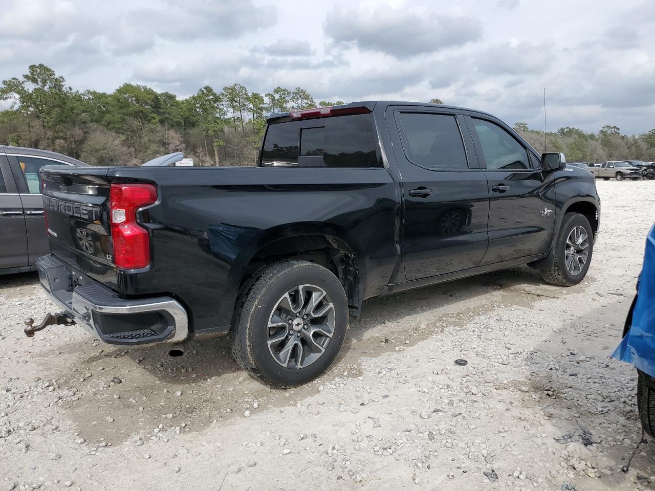 2023 CHEVROLET SILVERADO - Фото 3