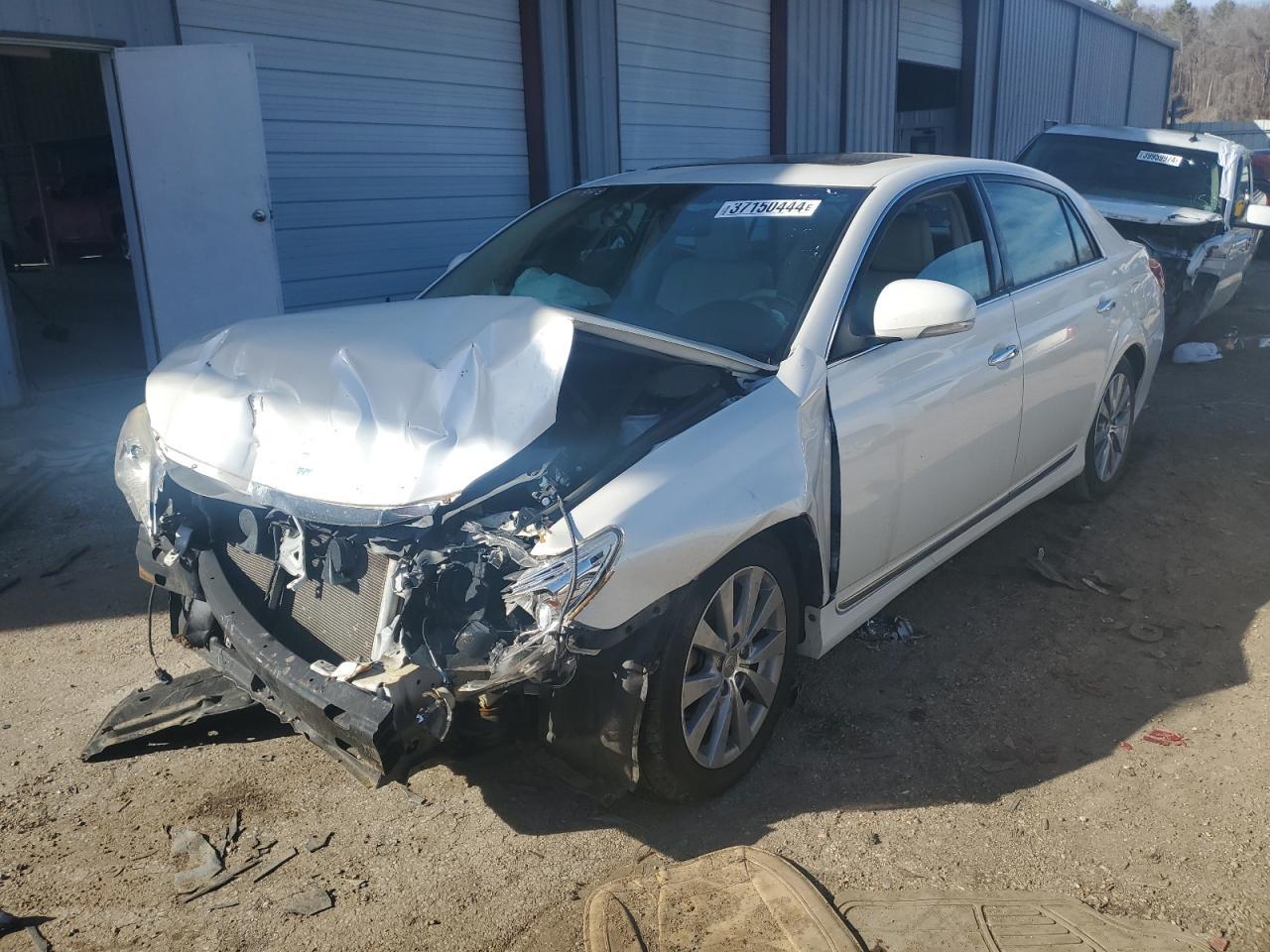 2011 TOYOTA AVALON BAS
