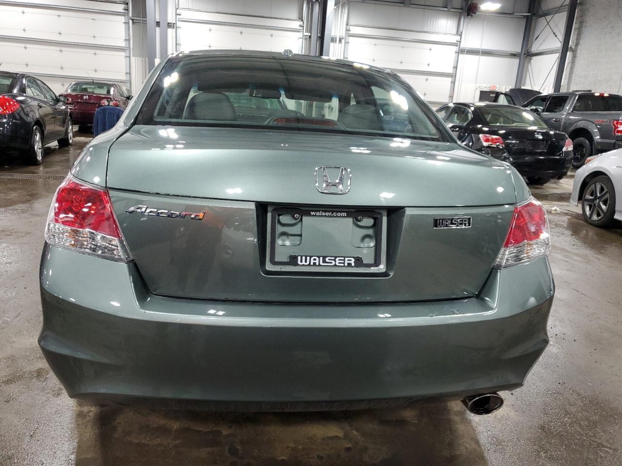2010 HONDA ACCORD EXL - Image 6