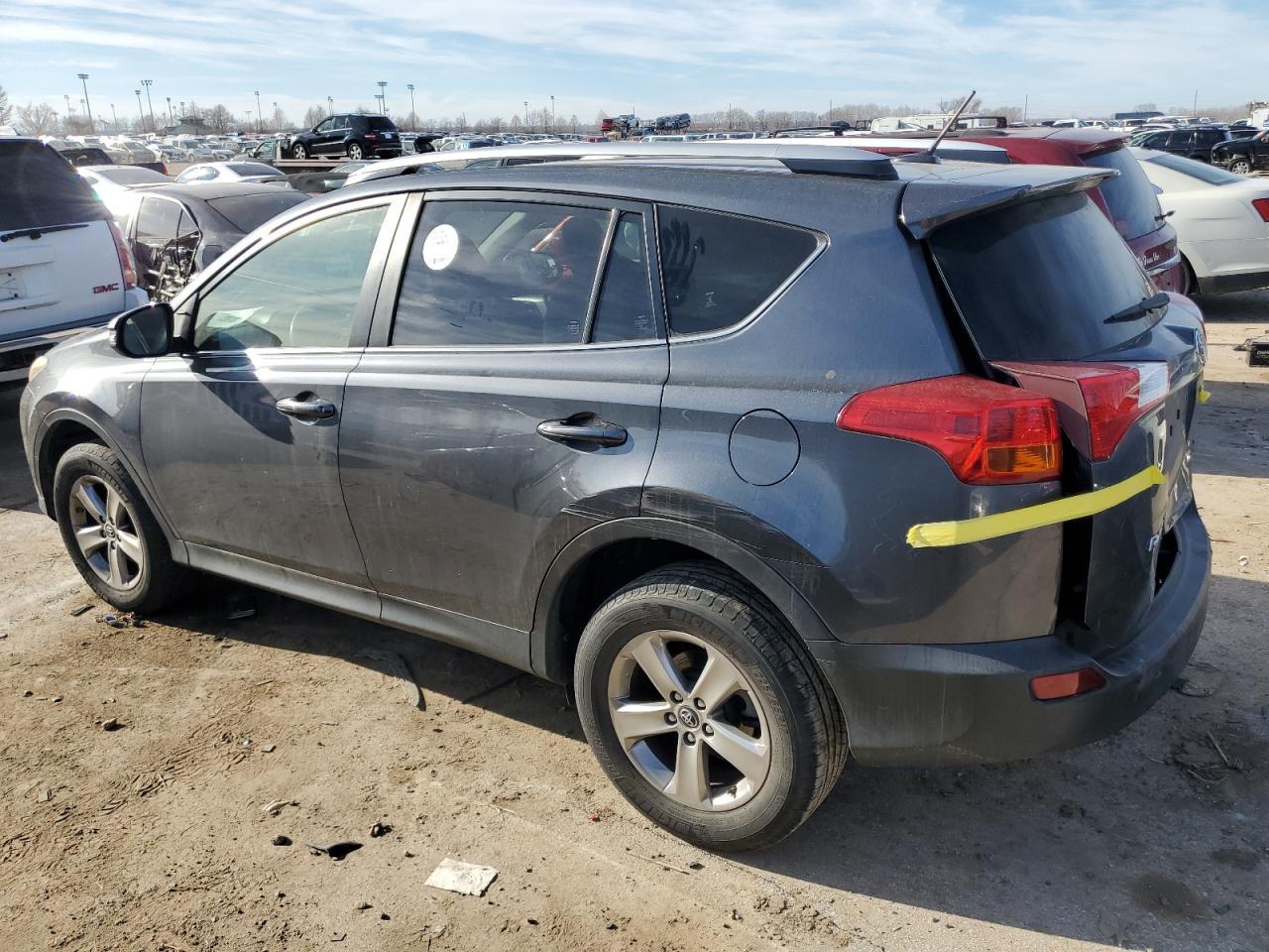 2015 TOYOTA RAV4 XLE - Image 2