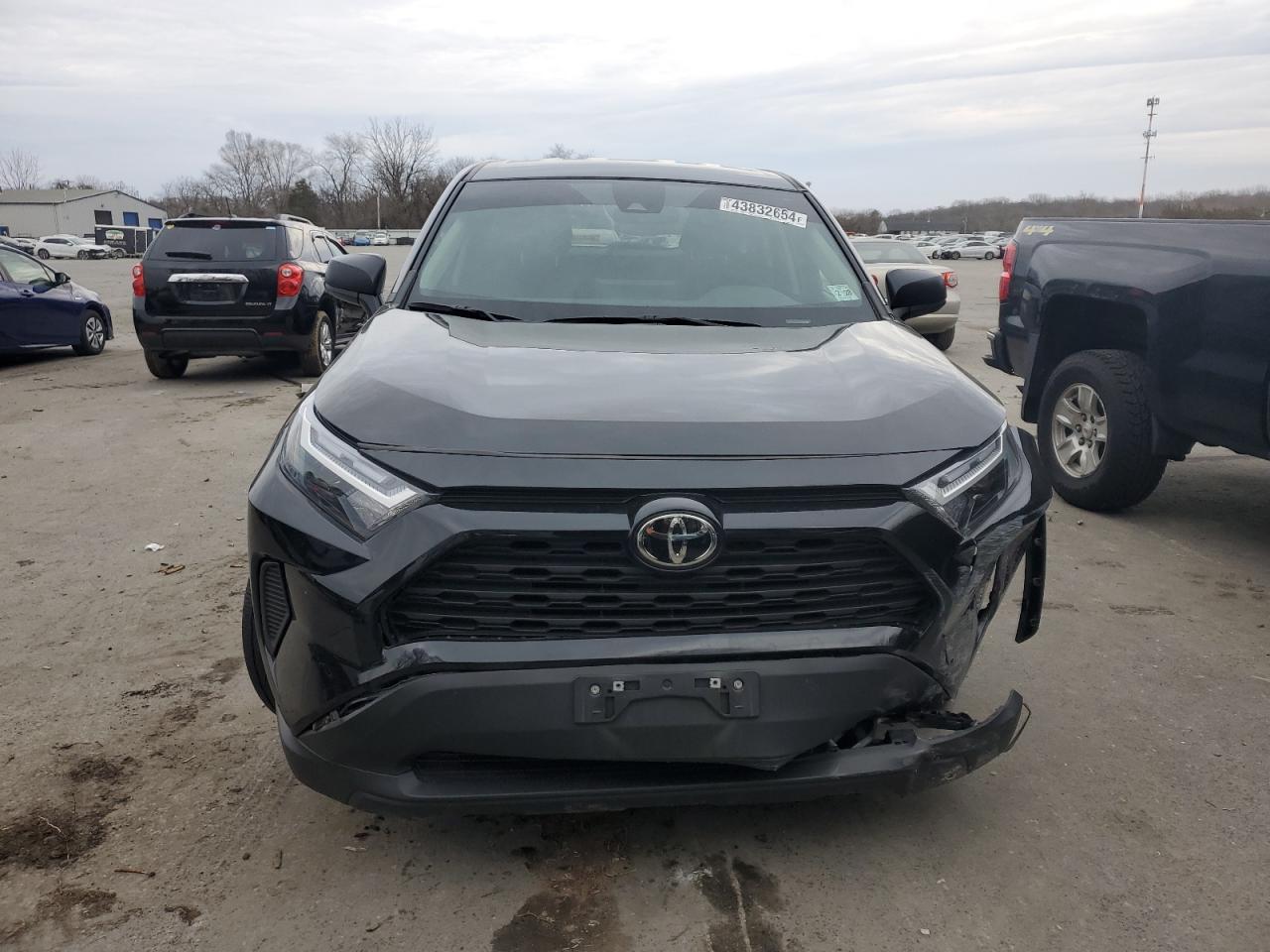 2023 TOYOTA RAV4 LE - Image 5