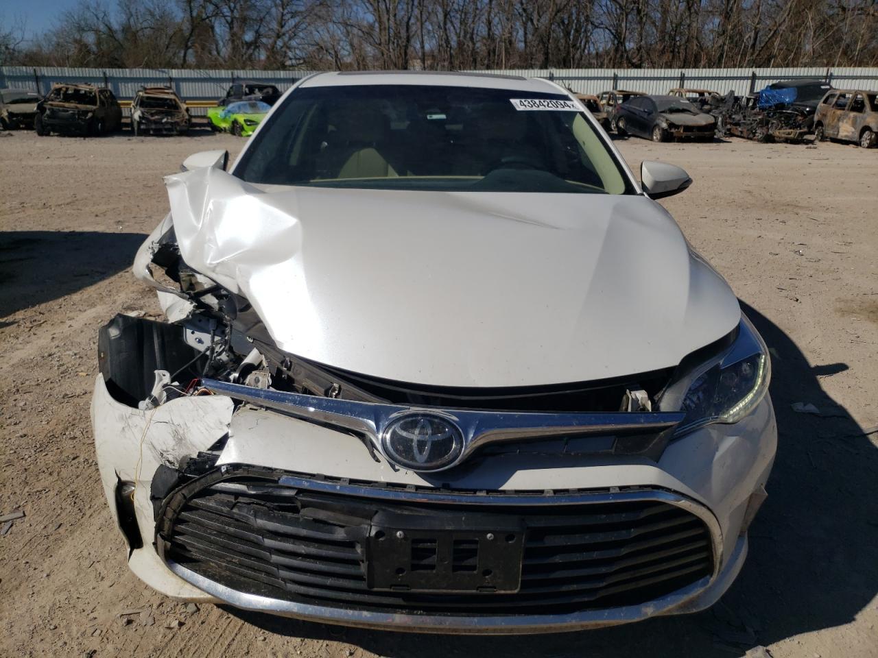 2016 TOYOTA AVALON XLE - Image 5