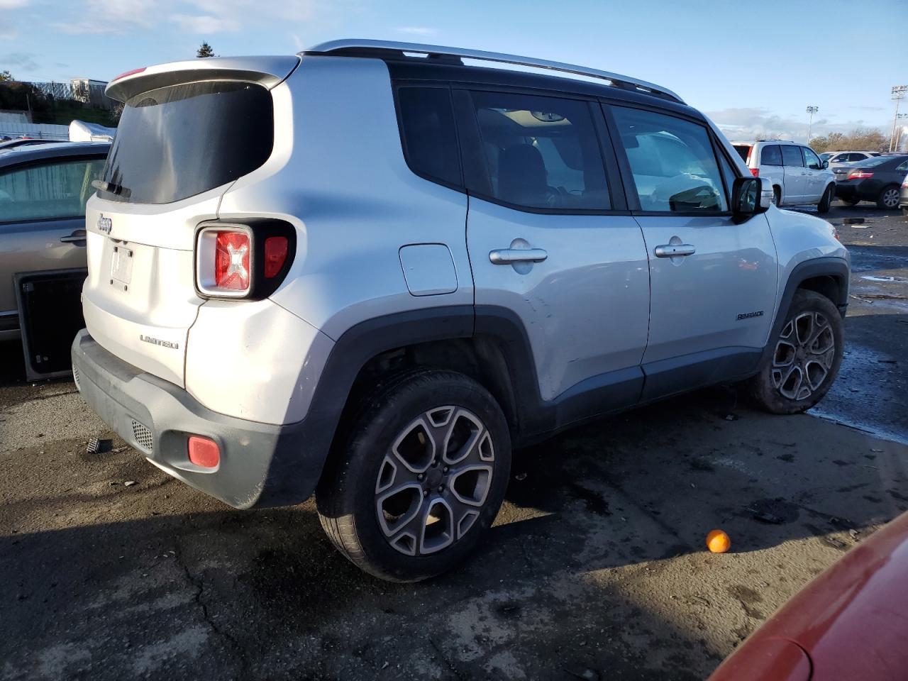 2016 JEEP RENEGADE L - Фото 3