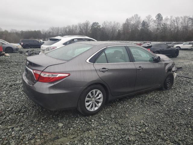 2017 Toyota Camry Le - Фото 3