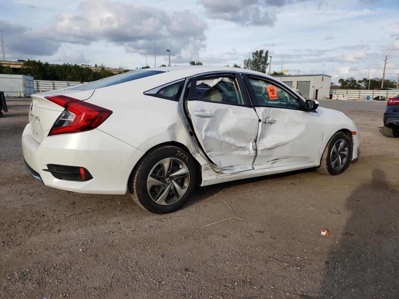 2019 HONDA CIVIC LX - Фото 3