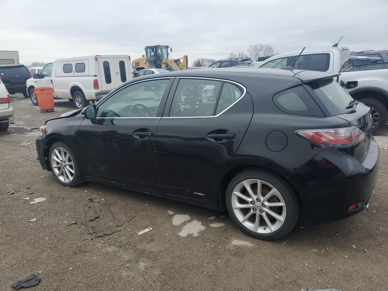 2013 LEXUS CT 200 - Фото 2