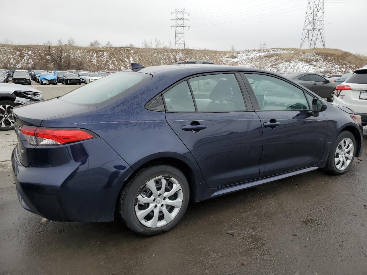 2020 TOYOTA COROLLA LE - Image 3
