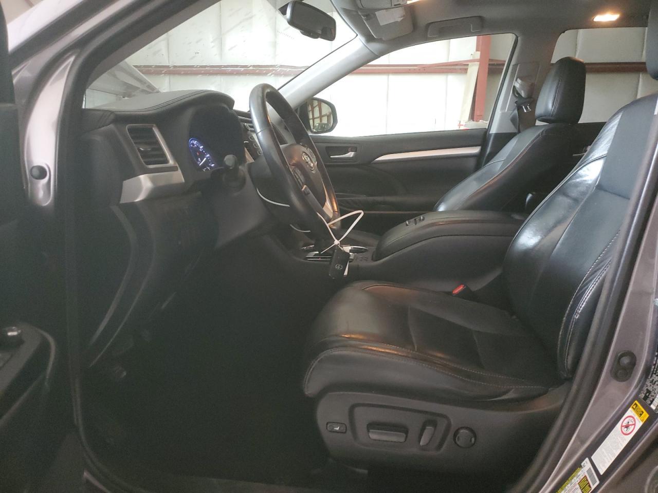 2015 TOYOTA HIGHLANDER - Image 7