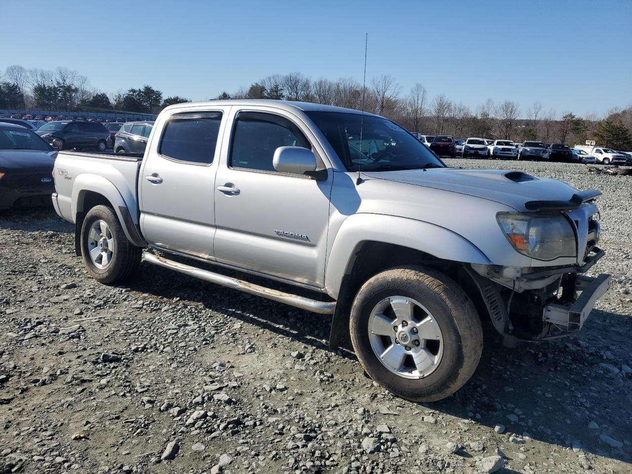 2011 TOYOTA TACOMA DOU - Фото 4