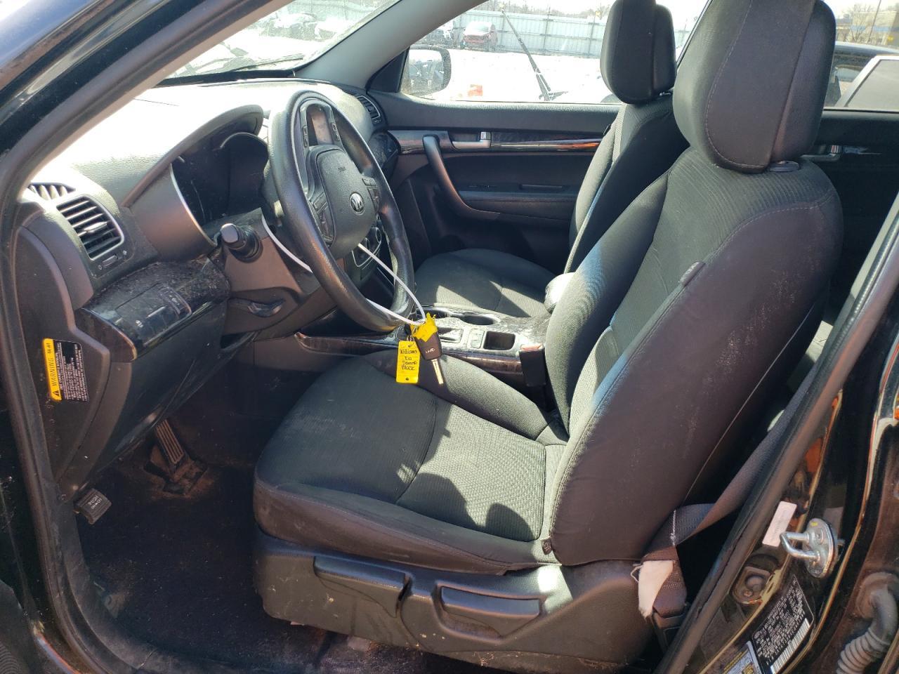 2014 KIA SORENTO LX - Image 7