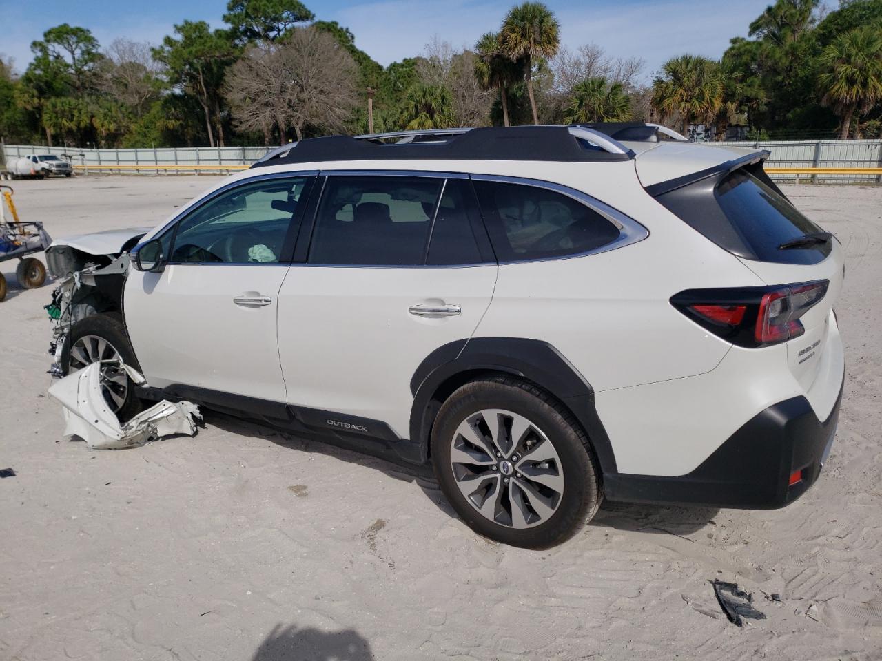 2024 SUBARU OUTBACK TO - Фото 2