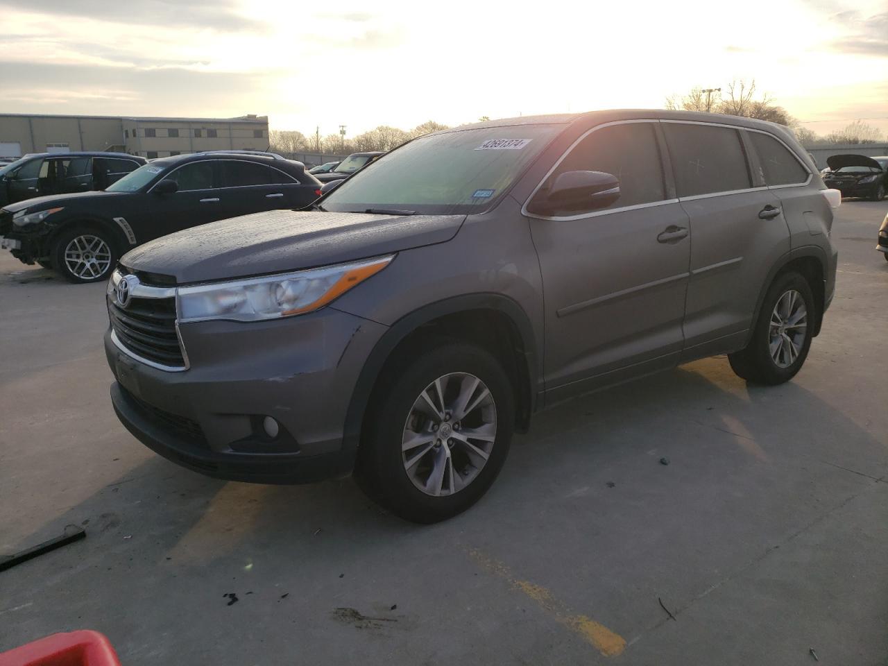 2015 TOYOTA HIGHLANDER