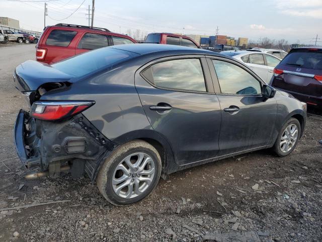 2017 Toyota Yaris Ia - Фото 3