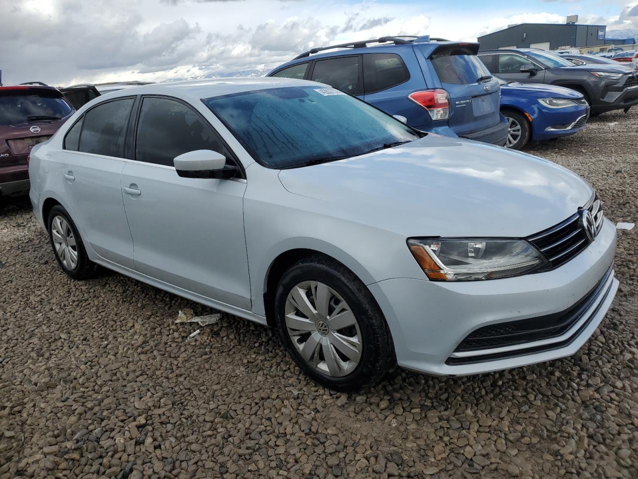 2017 VOLKSWAGEN JETTA S - Image 4