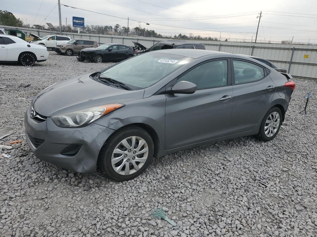 2013 HYUNDAI ELANTRA GL