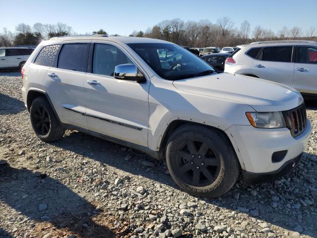 2011 Jeep Grand Cherokee Overland - Image 4