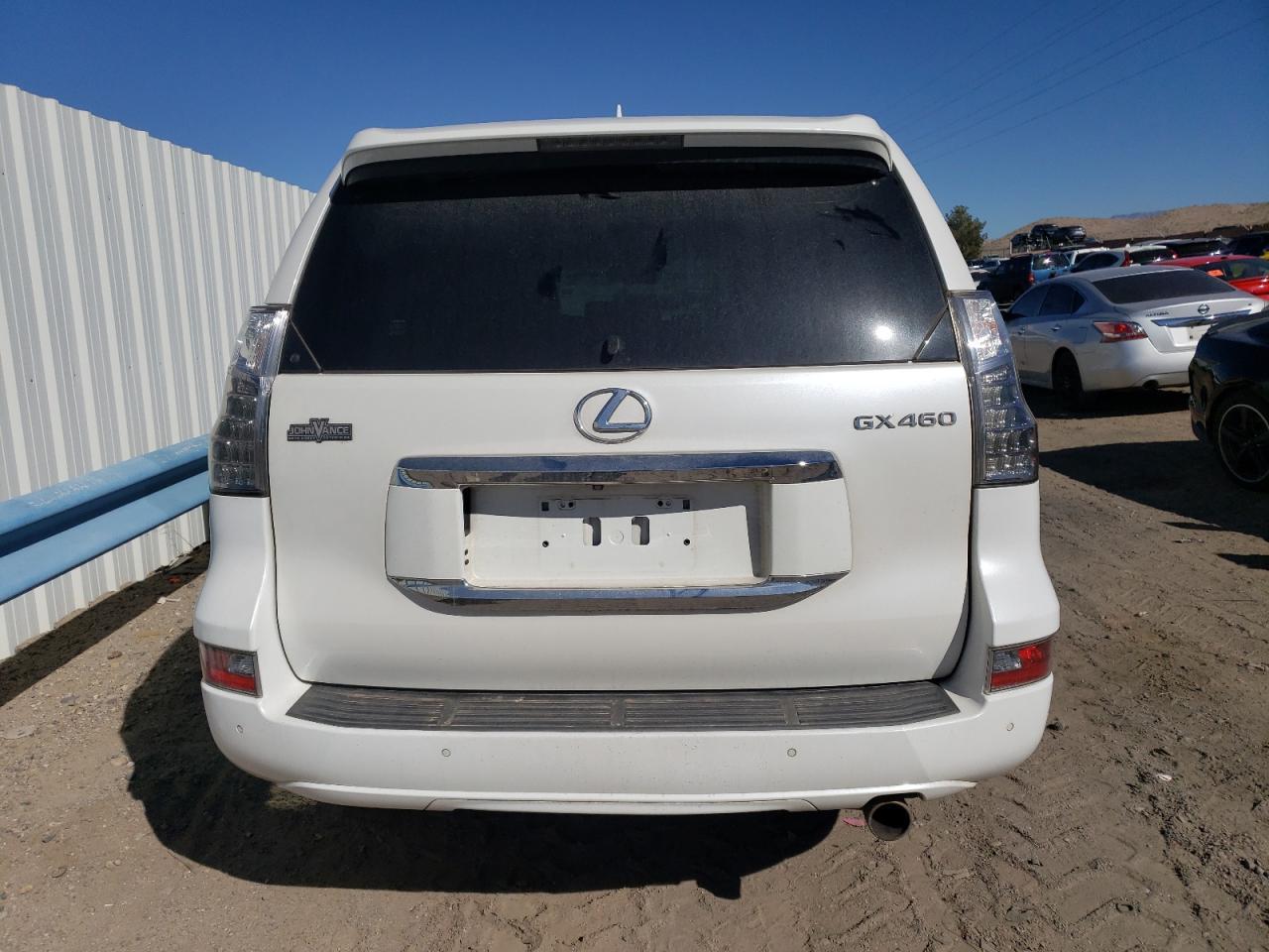 2017 LEXUS GX 460 - Фото 6