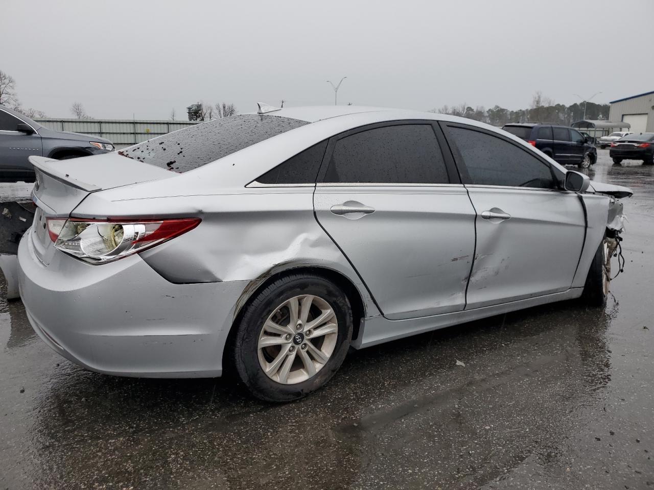 2013 HYUNDAI SONATA GLS - Фото 3