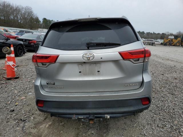 2019 Toyota Highlander Se - Фото 6