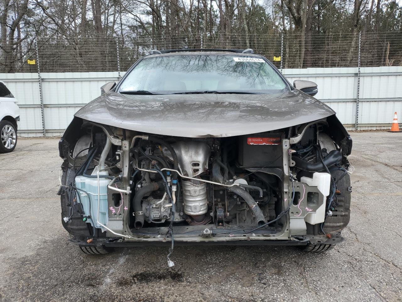 2015 TOYOTA RAV4 XLE - Фото 5