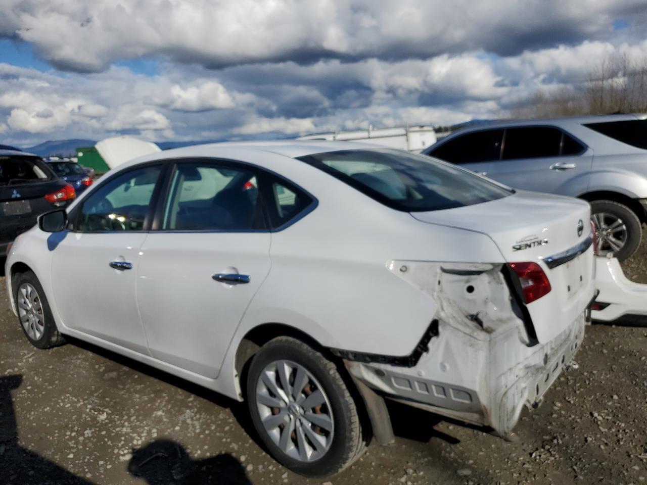 2018 NISSAN SENTRA S - Фото 2