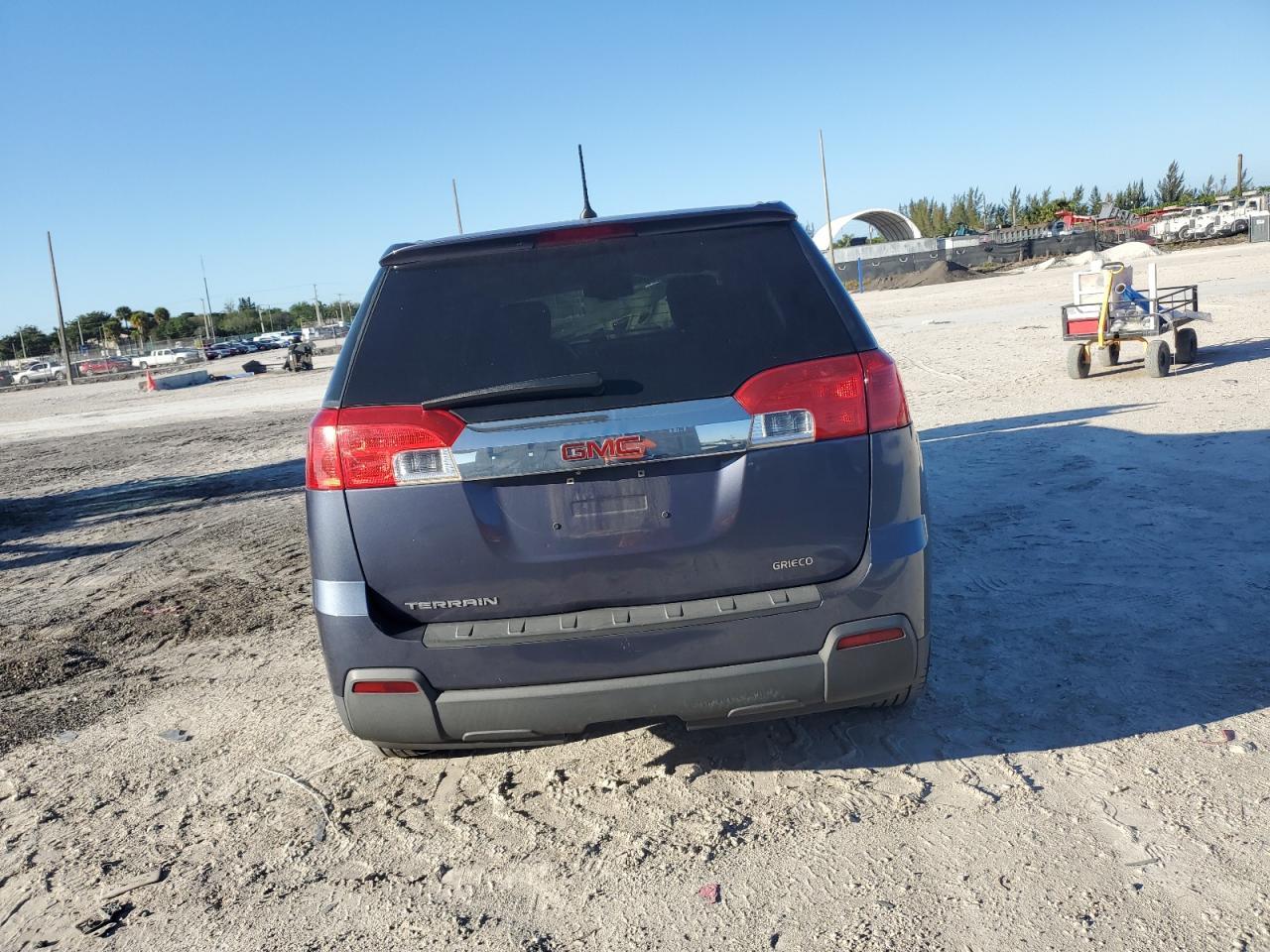 2013 GMC TERRAIN SL - Image 6