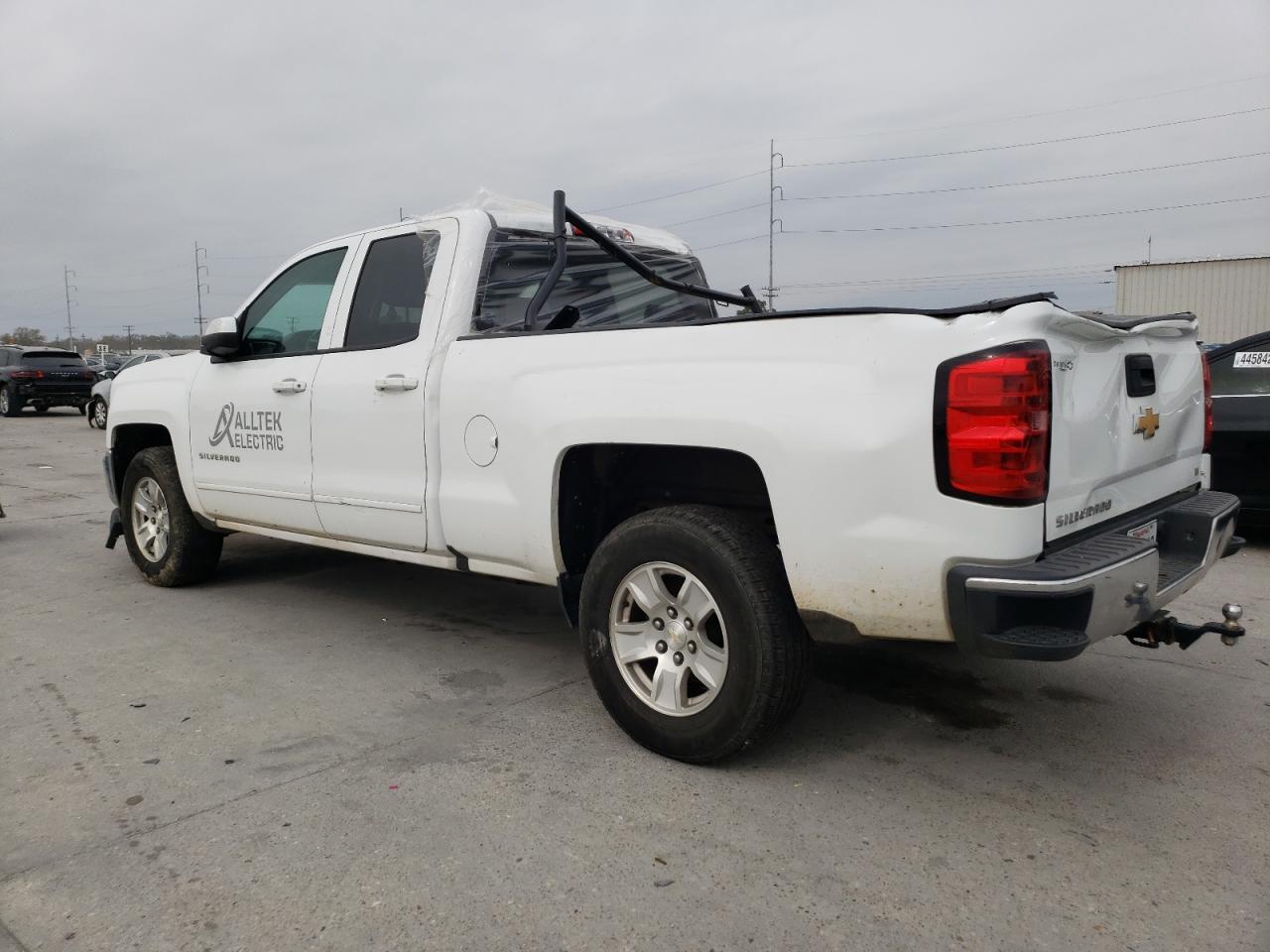 2018 CHEVROLET SILVERADO2 - Фото 2